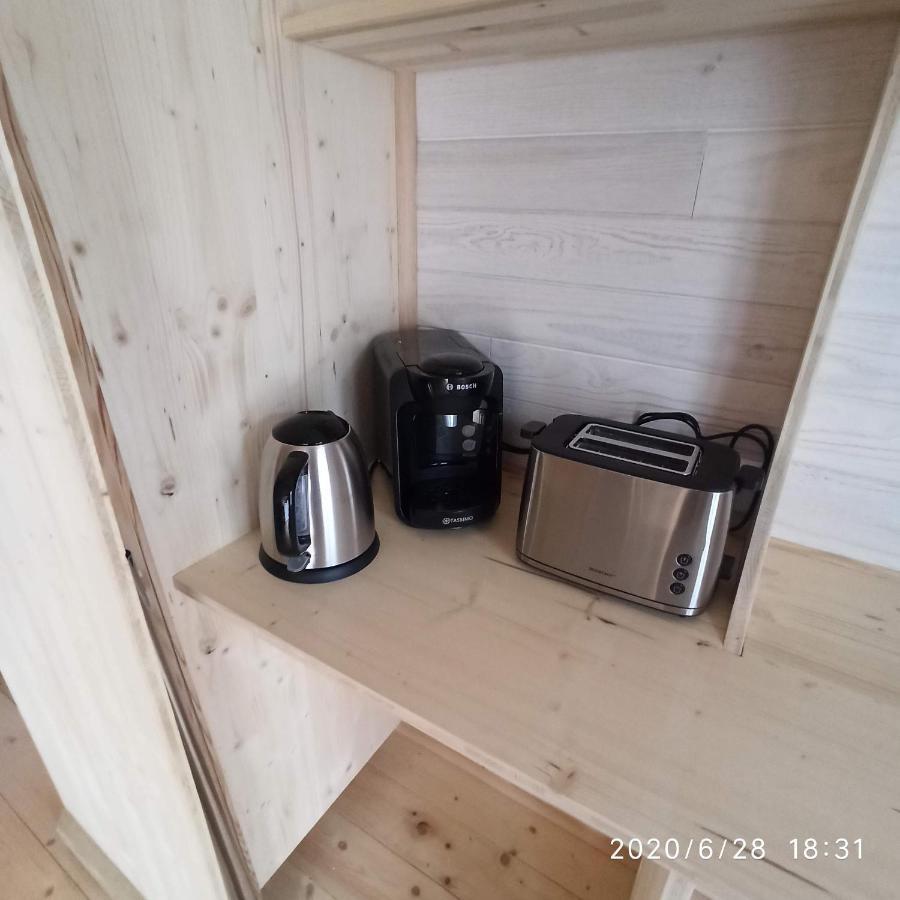 Une Tiny House A Decouvrir Au Coeur De La Cite ! Контрексевіль Екстер'єр фото