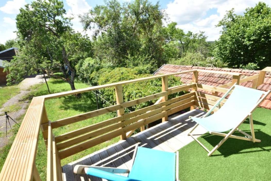 Une Tiny House A Decouvrir Au Coeur De La Cite ! Контрексевіль Екстер'єр фото