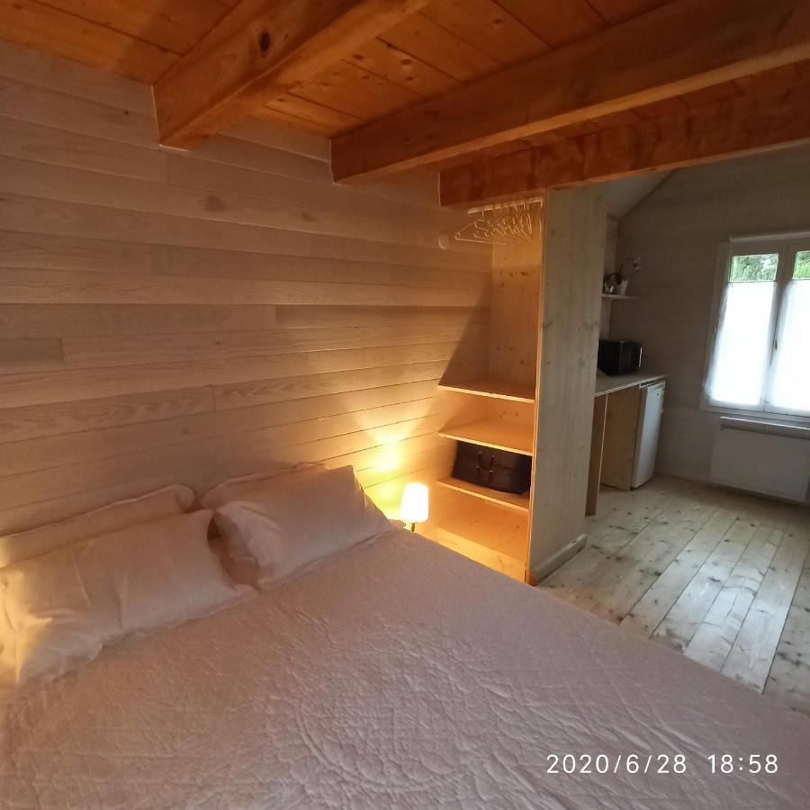 Une Tiny House A Decouvrir Au Coeur De La Cite ! Контрексевіль Екстер'єр фото